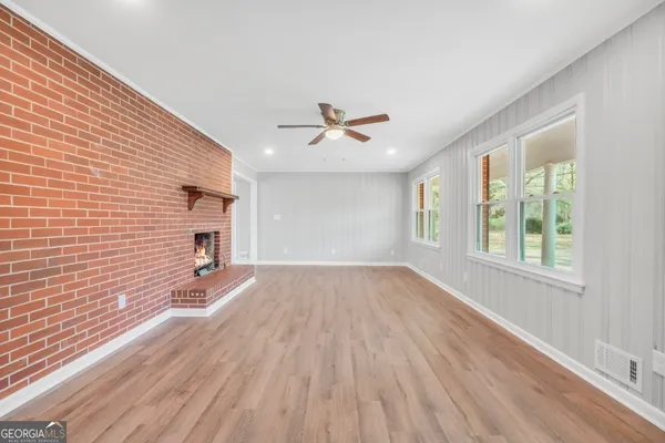 $249,900 | 110 Meadow Ln Drive, Griffin, GA 30224