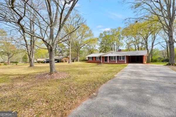 $249,900 | 110 Meadow Ln Drive, Griffin, GA 30224