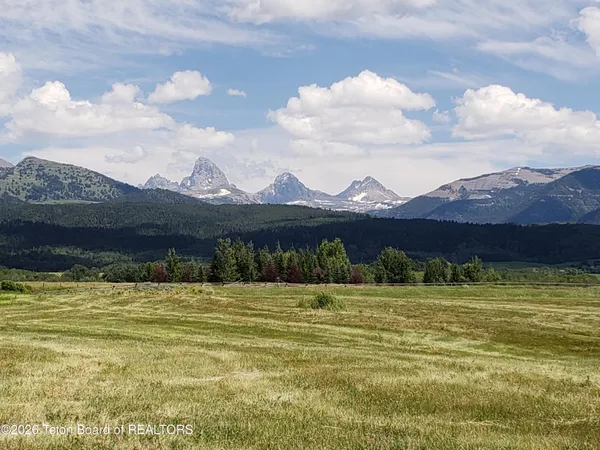 $550,000 | 1970 Snow Crest Ranch Drive, Driggs, ID 83422