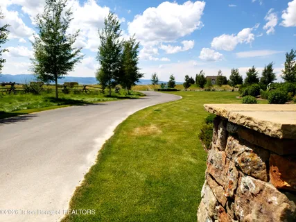 $550,000 | 1970 Snow Crest Ranch Drive, Driggs, ID 83422