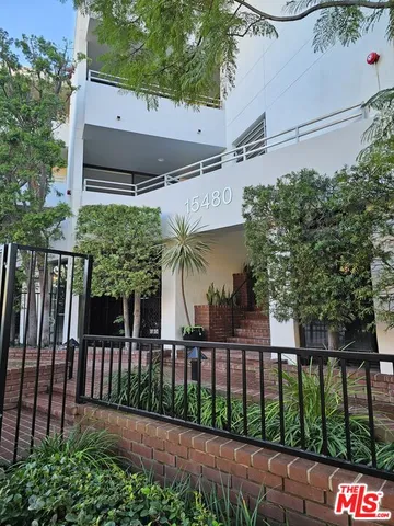 $4,750 | 15480 Antioch Street, Unit 103A, Pacific Palisades, CA 90272
