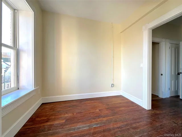 $1,750 | 31 Dubois Street, Newburgh, NY 12550