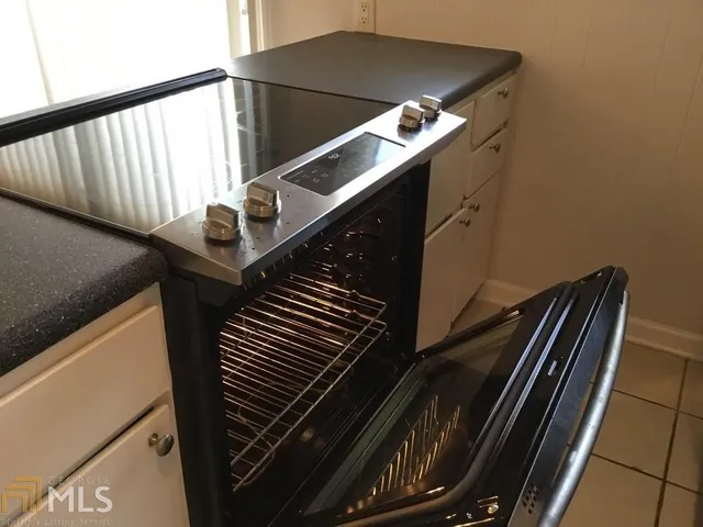 $1,700 | 3121 Colonial Way, Unit A, Atlanta, GA 30341