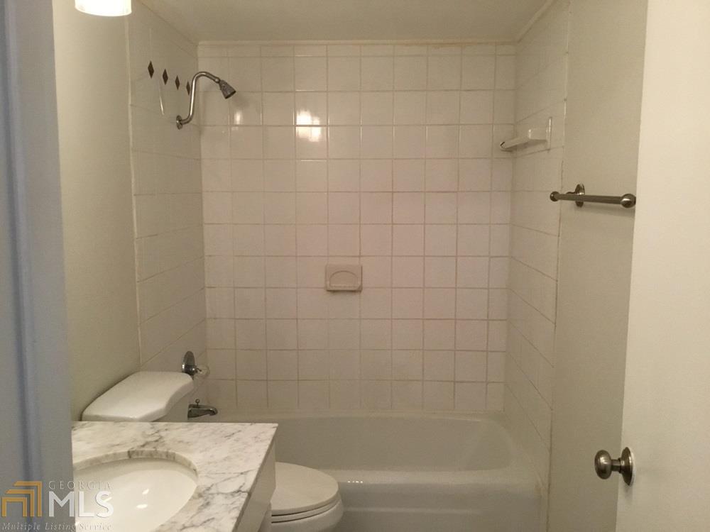 3121 Colonial Way, Unit A Atlanta, GA 30341 - Photo 25 of 32