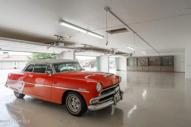 $995,000 | 14705 Highway 169, Dewey-Humboldt, AZ 86327