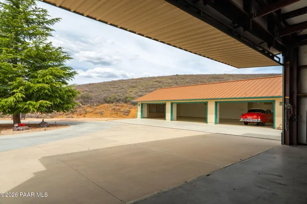 $995,000 | 14705 Highway 169, Dewey-Humboldt, AZ 86327