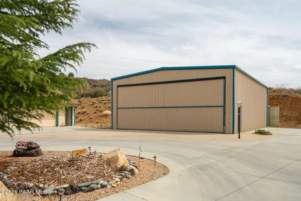 $995,000 | 14705 Highway 169, Dewey-Humboldt, AZ 86327