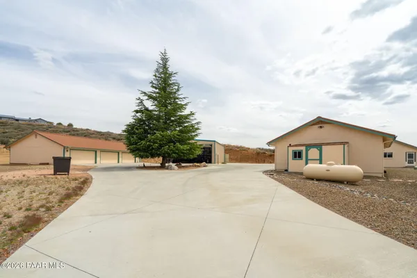 $995,000 | 14705 Highway 169, Dewey-Humboldt, AZ 86327