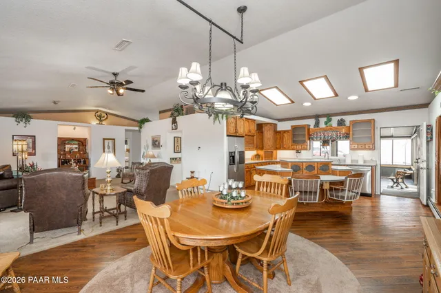 $995,000 | 14705 Highway 169, Dewey-Humboldt, AZ 86327