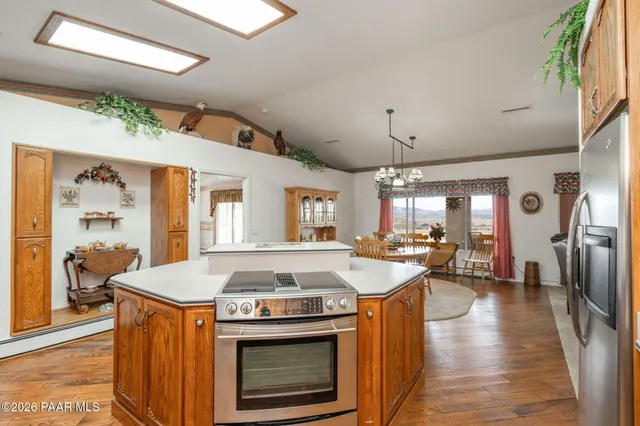 $995,000 | 14705 Highway 169, Dewey-Humboldt, AZ 86327