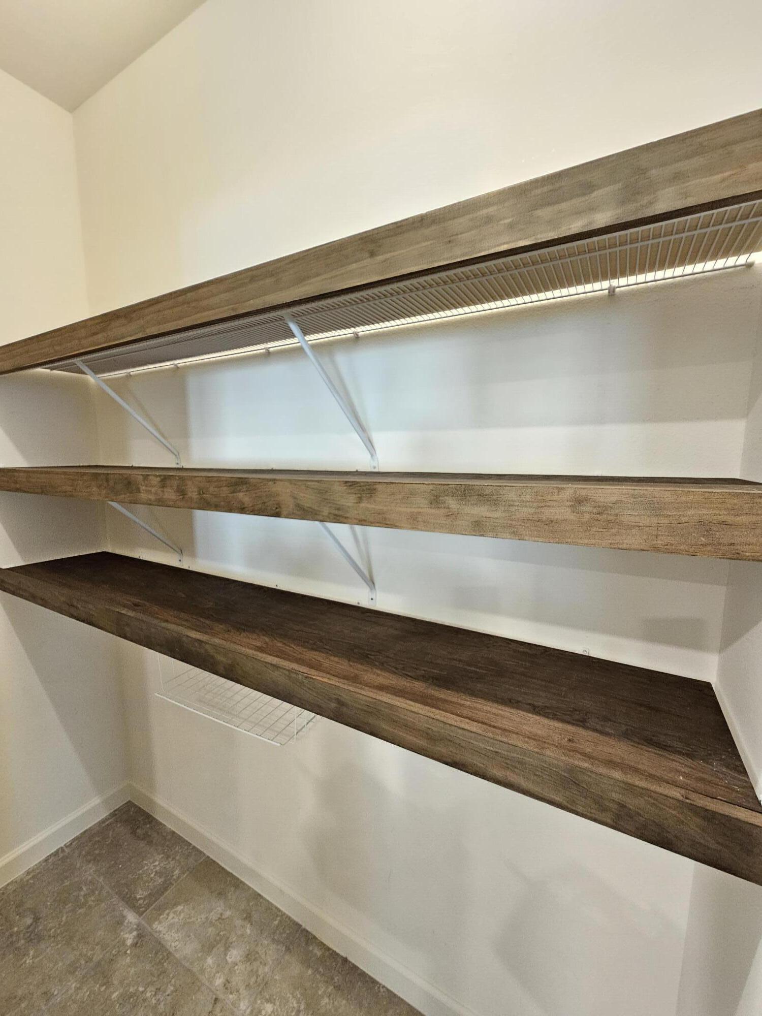 480 Sorrento Drive Cocoa, FL 32922 - Photo 8 of 24 a close view of stove