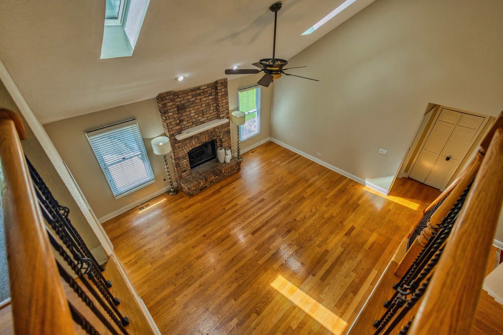 8 Steck Court Bolingbrook, IL 60440 - Photo 20 of 39