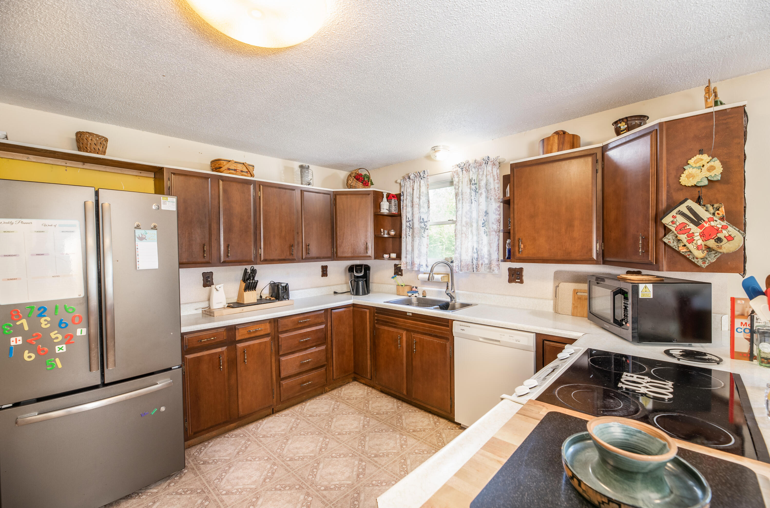 319 River Road Milo, ME 04463 - Photo 7 of 31 Interior5