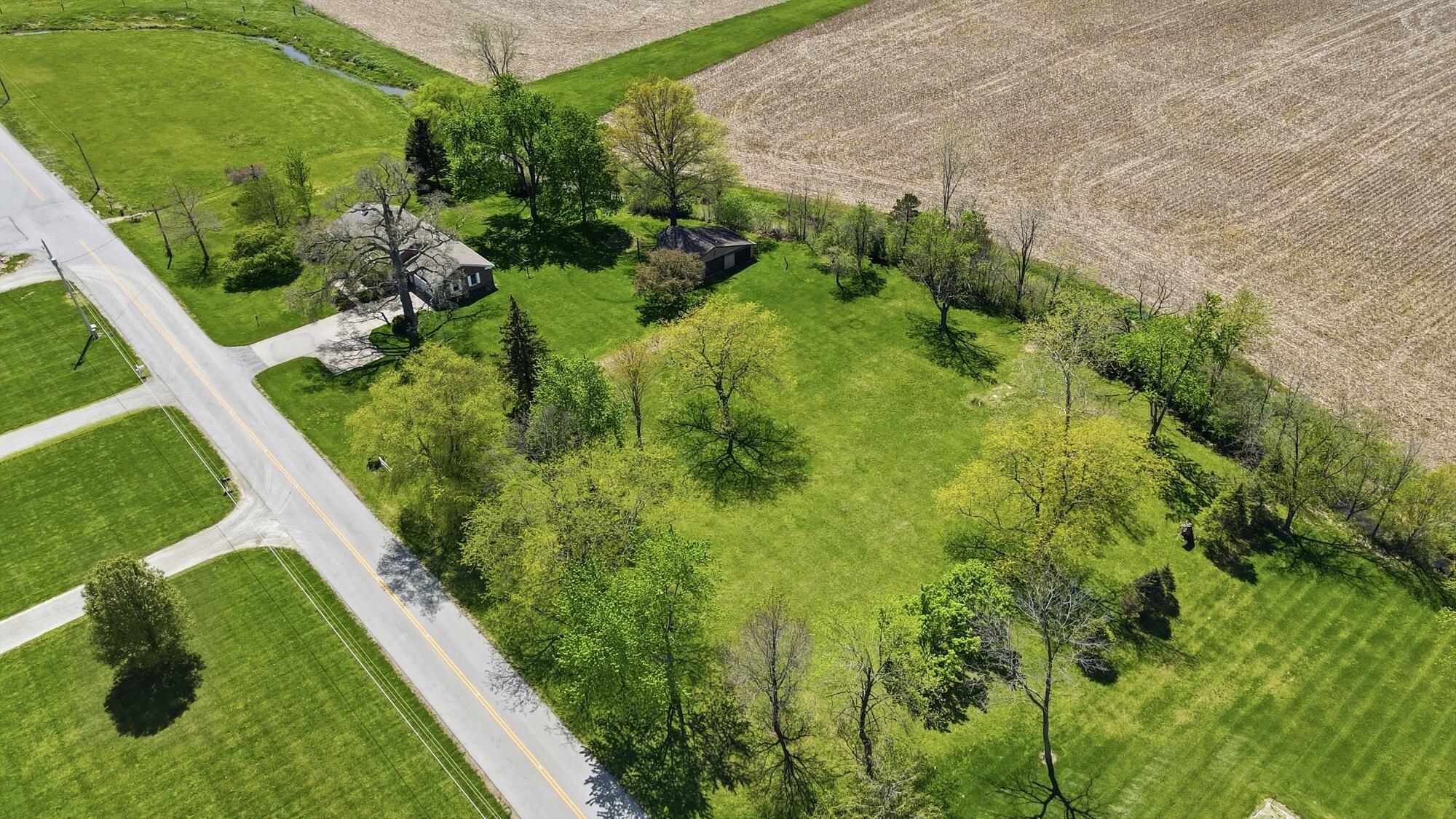 14031 Kohler Road Wapakoneta, OH 45895 - Photo 4 of 60