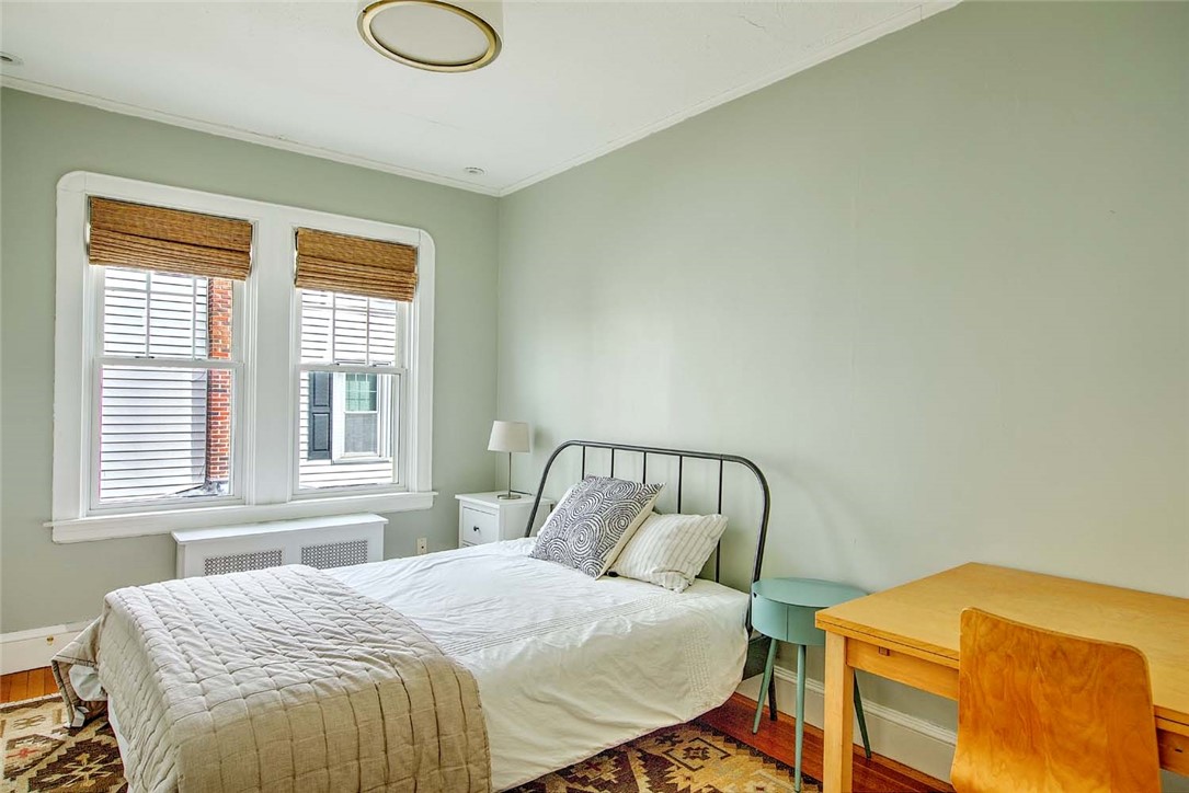 12 Holly Street Providence, RI 02906 - Photo 27 of 44