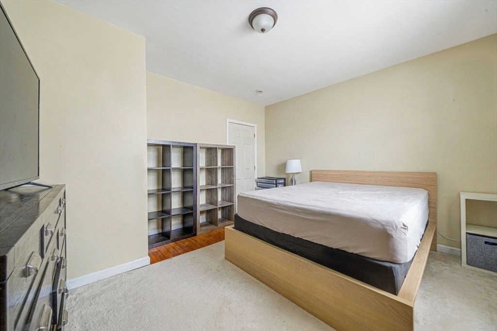 121 Winfield Street Worcester, MA 01602 - Photo 14 of 41