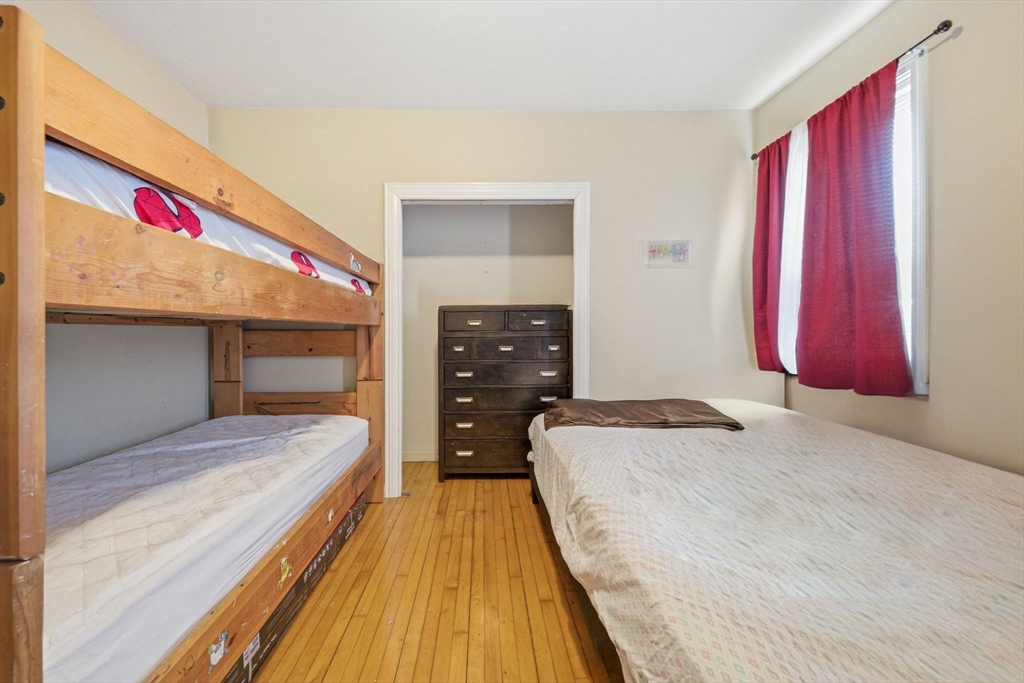 121 Winfield Street Worcester, MA 01602 - Photo 15 of 41