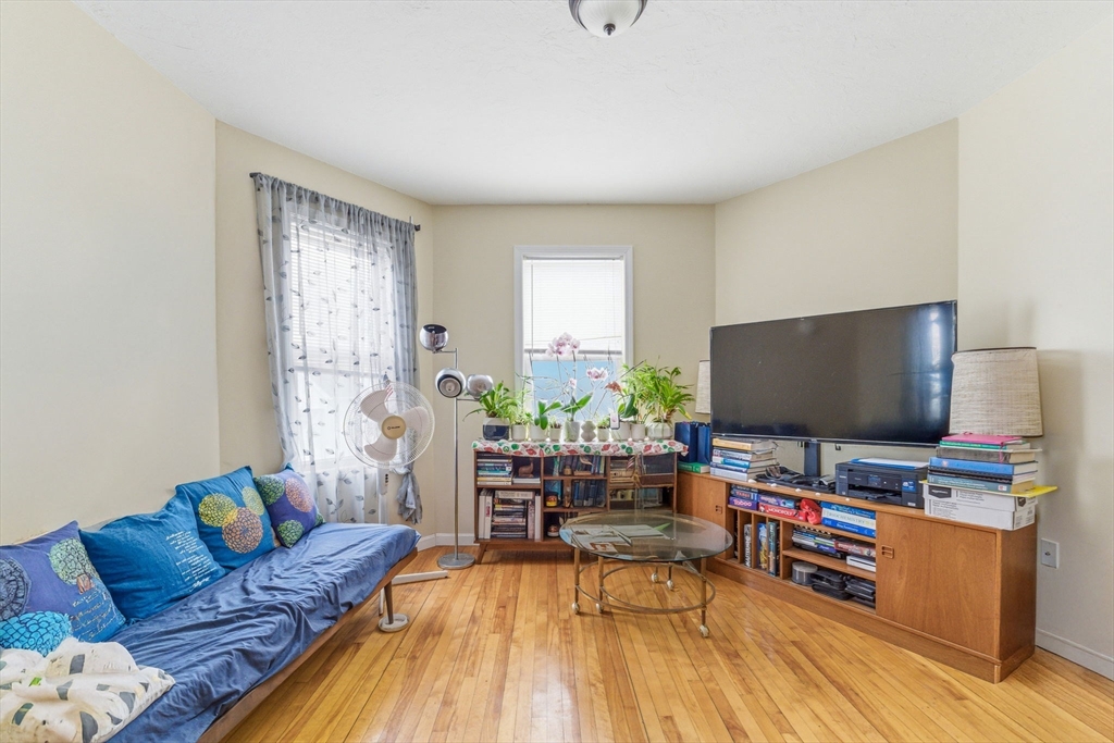 121 Winfield Street Worcester, MA 01602 - Photo 18 of 41