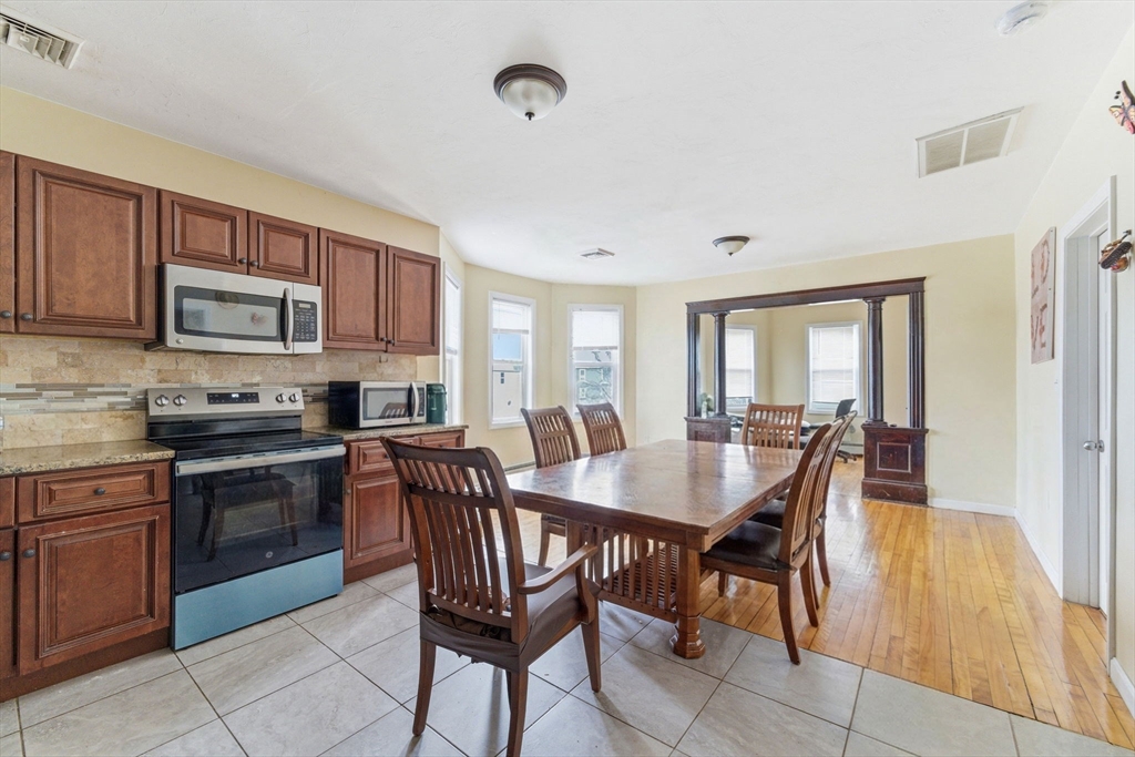 121 Winfield Street Worcester, MA 01602 - Photo 27 of 41