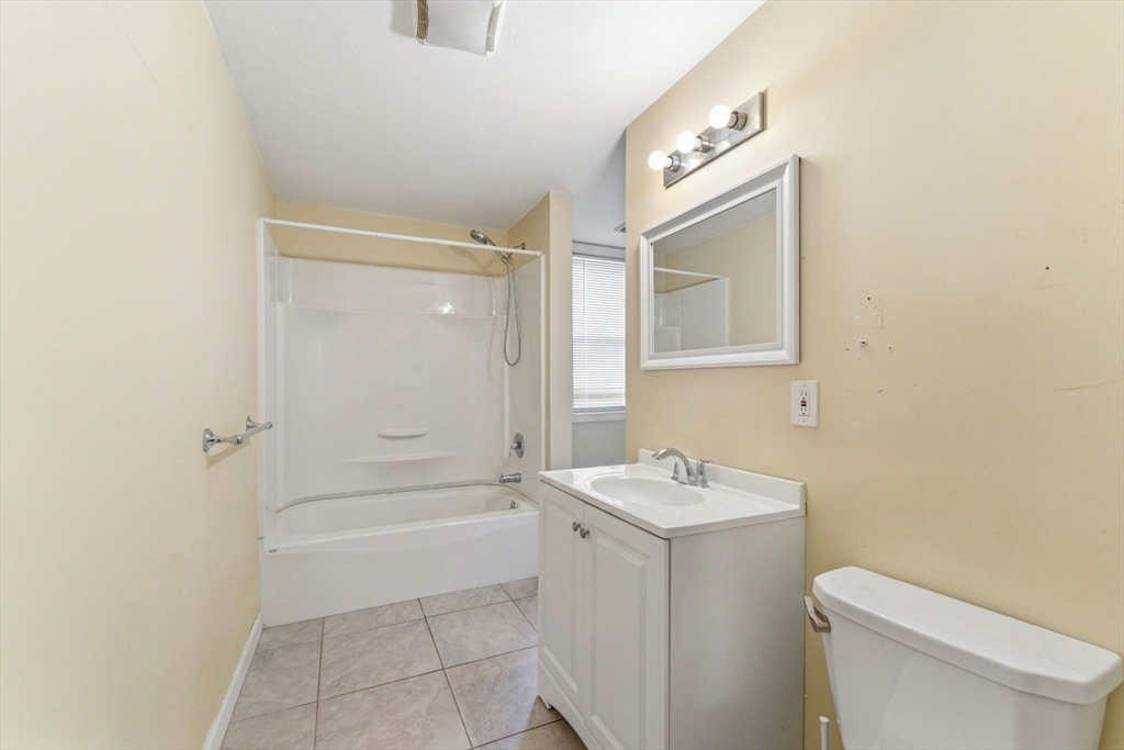 121 Winfield Street Worcester, MA 01602 - Photo 33 of 41