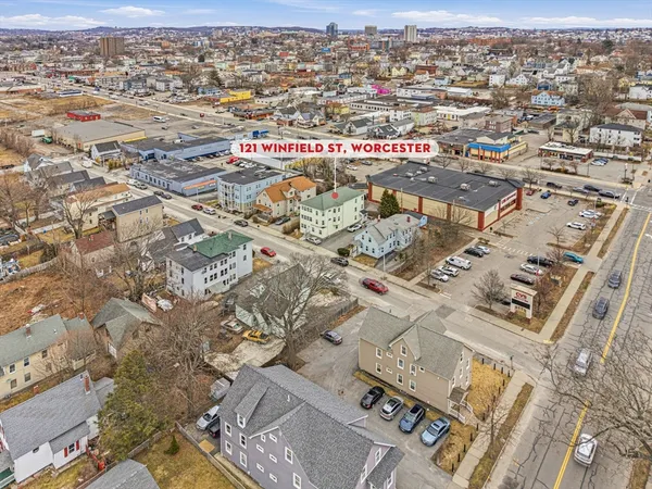 $875,000 | 121 Winfield Street, Worcester, MA 01602