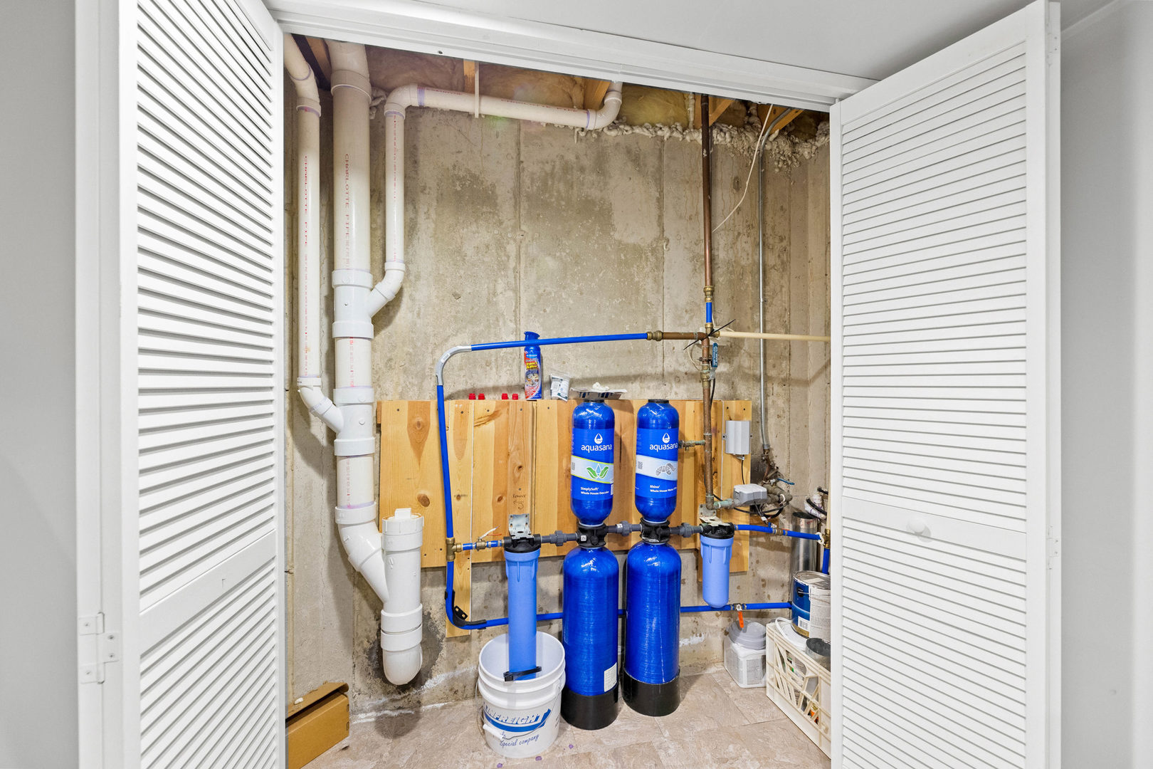 505 Frieh Drive Romeoville, IL 60446 - Photo 18 of 23 a view of storage and utility room