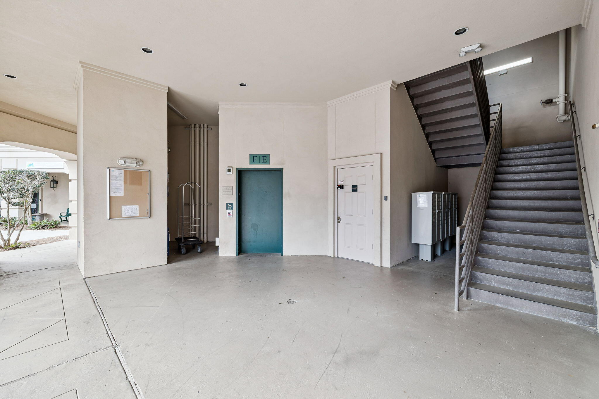 10343 East County Highway 30A, Unit 307 Inlet Beach, FL 32413 - Photo 9 of 51 Array_10343ECountyHwy30A307-15