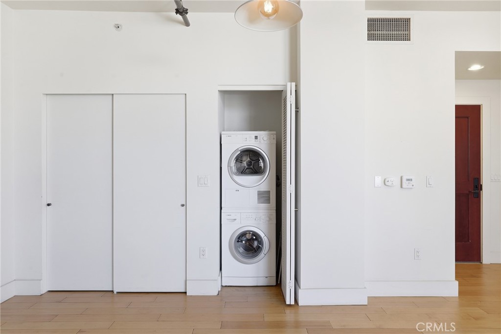 460 South Spring Street, Unit 1008 Los Angeles, CA 90013 - Photo 25 of 27