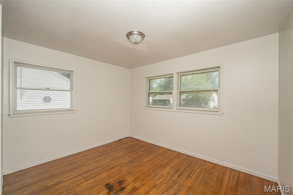 375 Cameron Road St. Louis, MO 63137 - Photo 5 of 36 Gallery Image 5