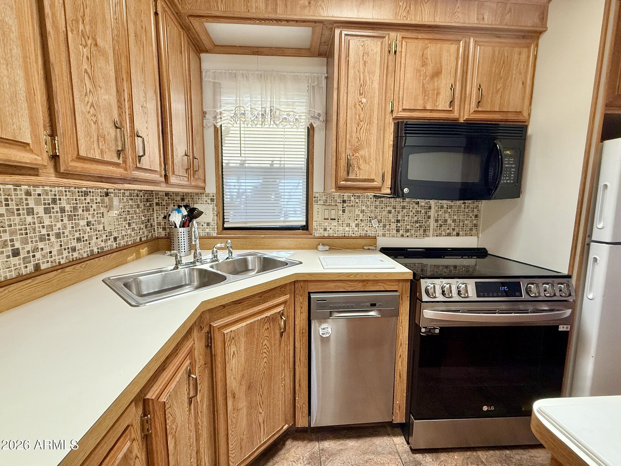 8865 East Baseline Road, Unit 300 Mesa, AZ 85209 - Photo 4 of 43 IMG_0441