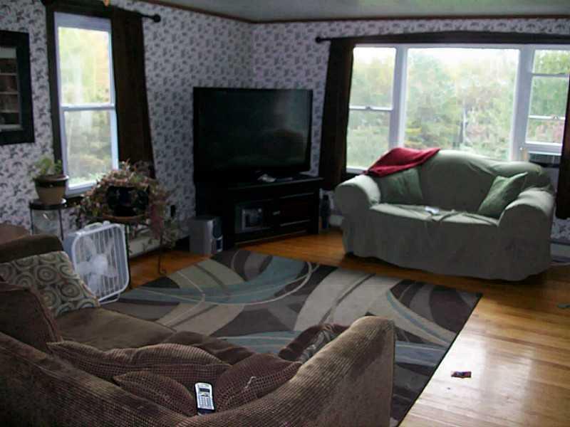 587 Ellsworth Road Blue Hill, ME 04614 - Photo 14 of 22 Living Room.