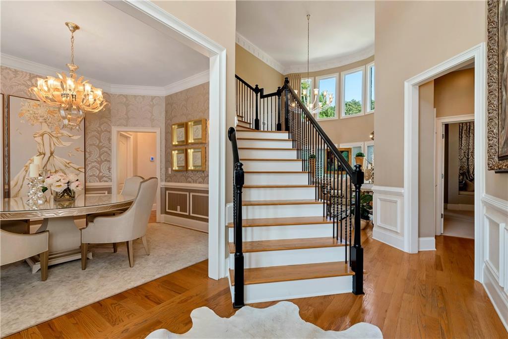 405 Forrest Lane Gainesville, GA 30501 - Photo 8 of 70