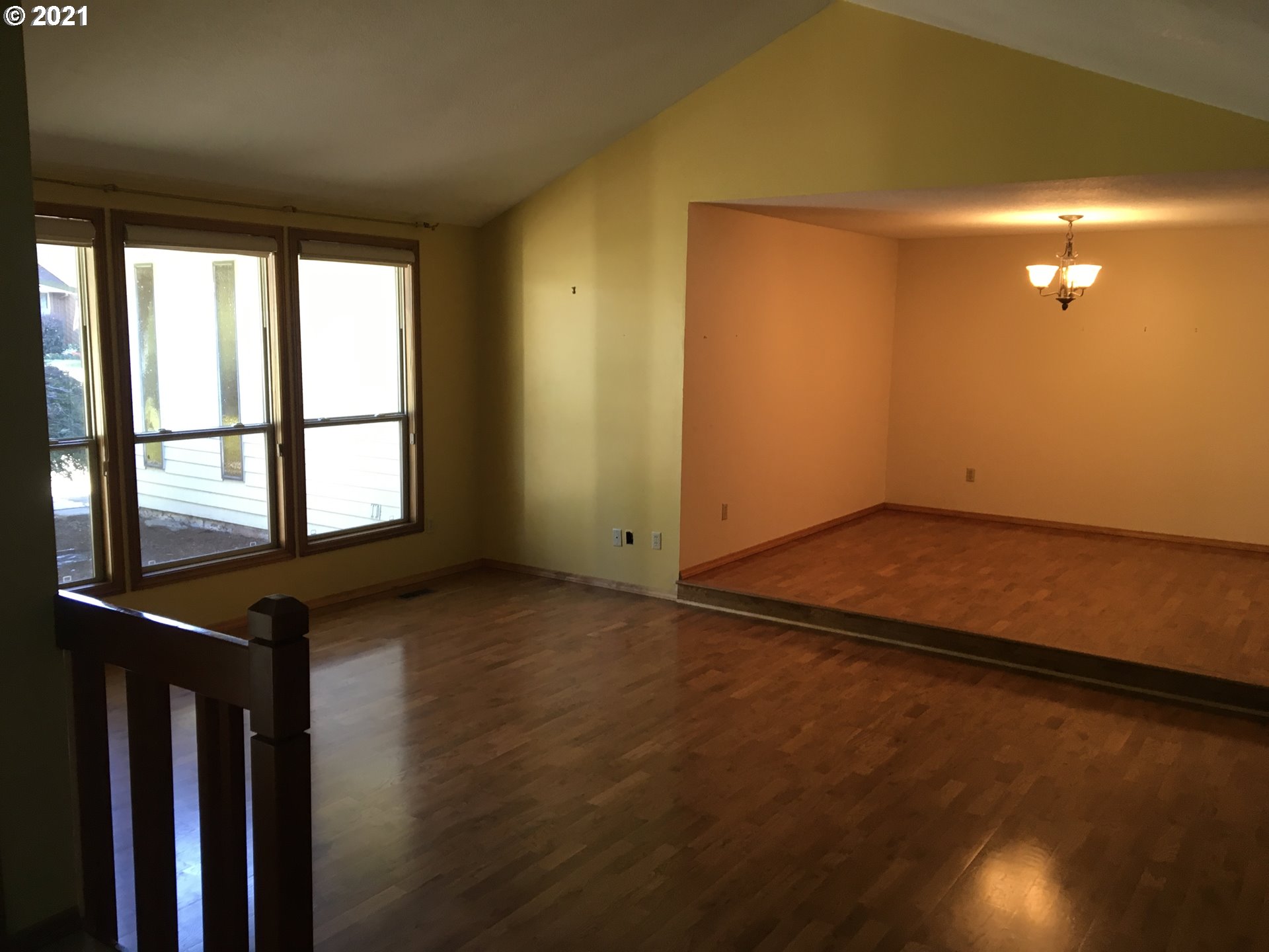 17656 Southwest Washington Drive Aloha, OR 97078 - Photo 3 of 27 Gallery Image 3