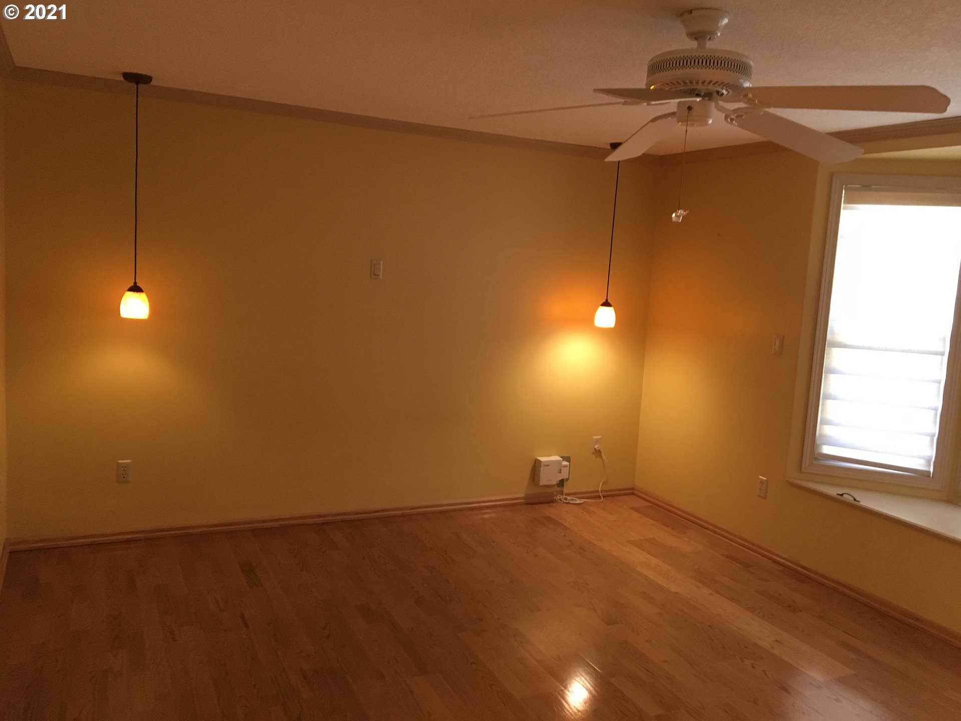 17656 Southwest Washington Drive Aloha, OR 97078 - Photo 10 of 27 Gallery Image 10