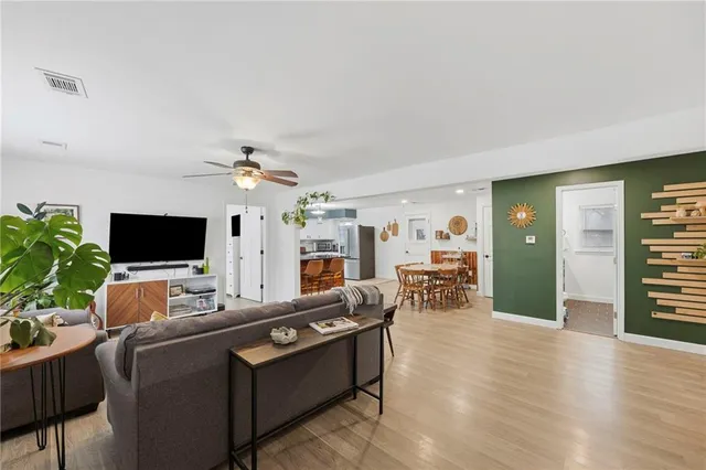 $250,000 | 500 Northeast 73rd Terrace, Gladstone, MO 64118