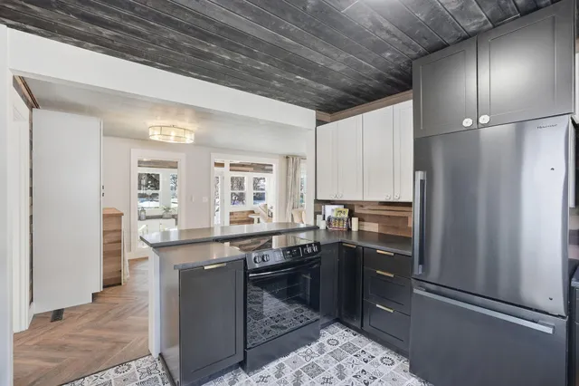 $325,000 | 5118 3 Points Boulevard, Mound, MN 55364