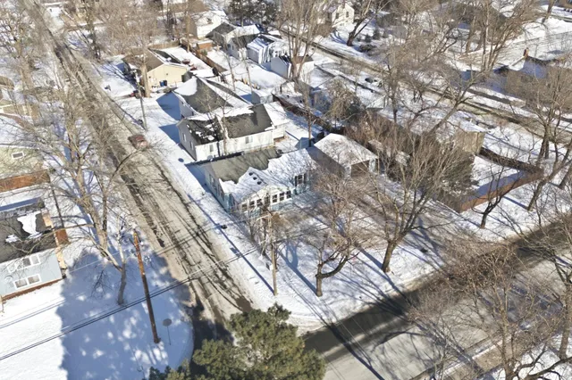 $325,000 | 5118 3 Points Boulevard, Mound, MN 55364