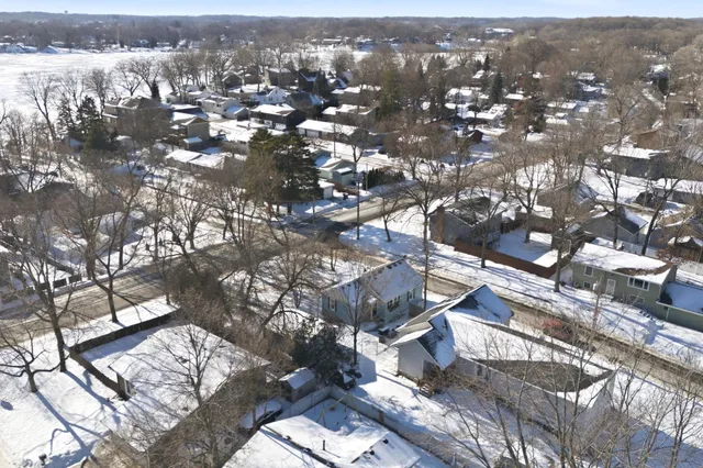 $325,000 | 5118 3 Points Boulevard, Mound, MN 55364