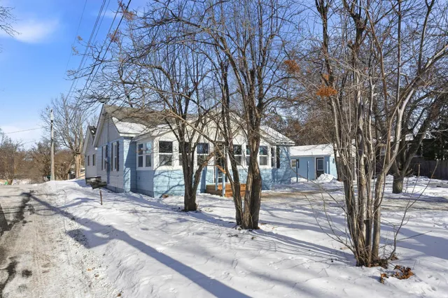 $325,000 | 5118 3 Points Boulevard, Mound, MN 55364