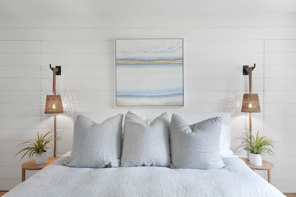 37 Rd To The Plaines Edgartown, MA 02539 - Photo 24 of 42 a living room with furniture and a potted plant