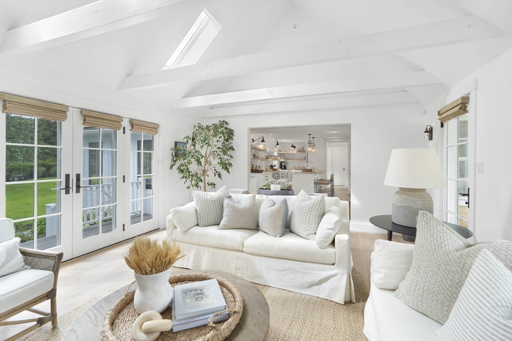 37 Rd To The Plaines Edgartown, MA 02539 - Photo 5 of 42 a living room with furniture and a potted plant