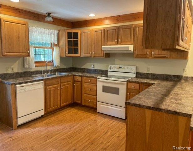 2341 Becker Road Muskegon, MI 49445 - Photo 9 of 41