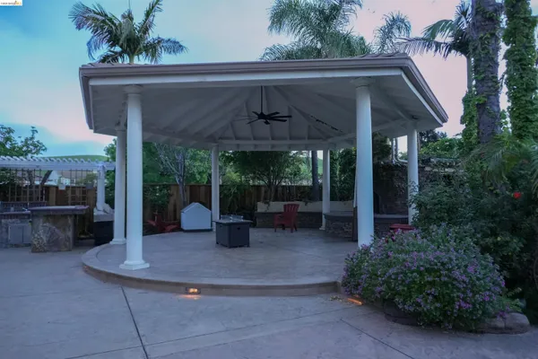 $1,250,000 | 5230 Henderson Court, Antioch, CA 94531