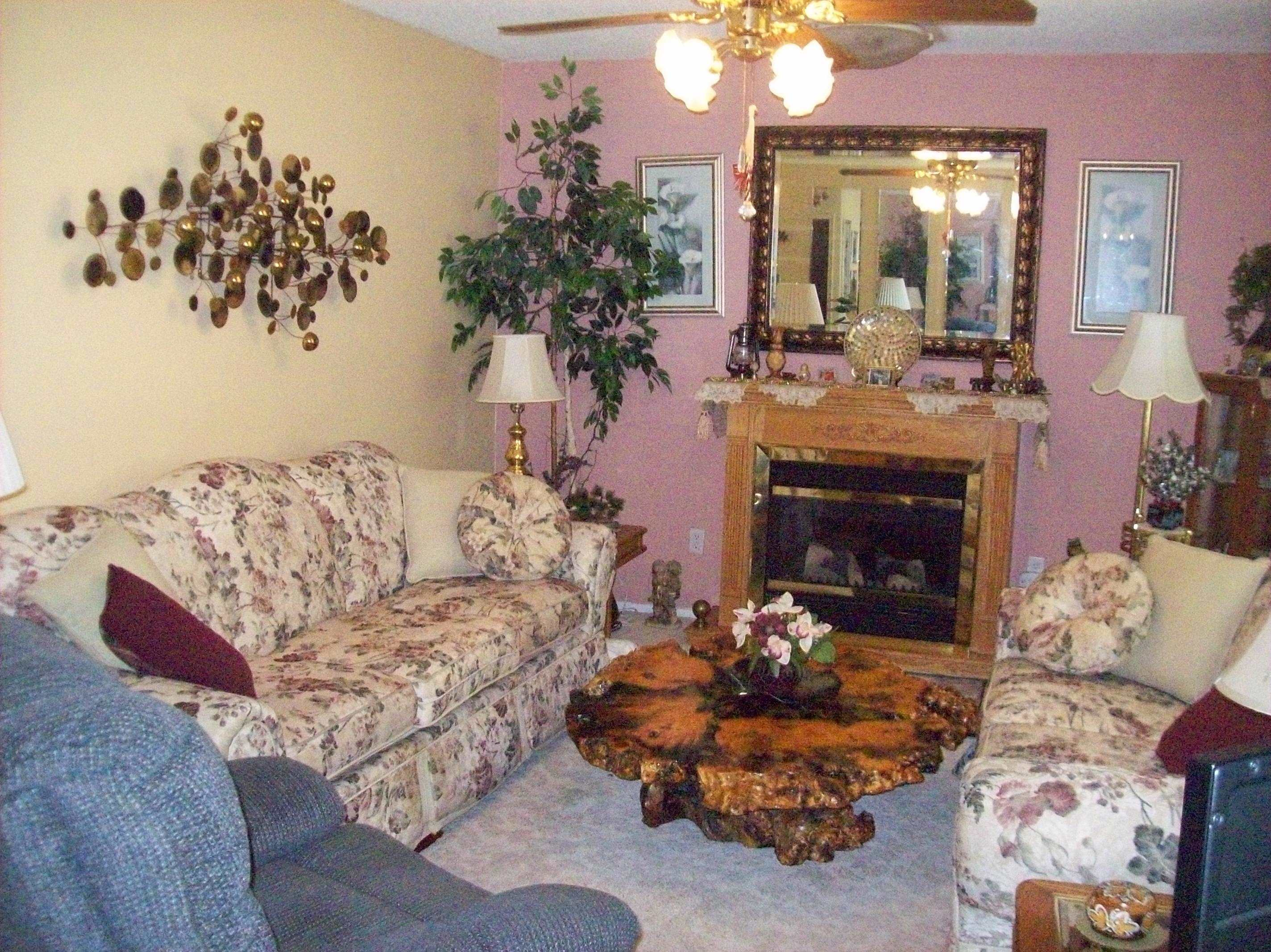 6084 East Carpenter Road Flint, MI 48506 - Photo 14 of 36 50091121-13.JPG