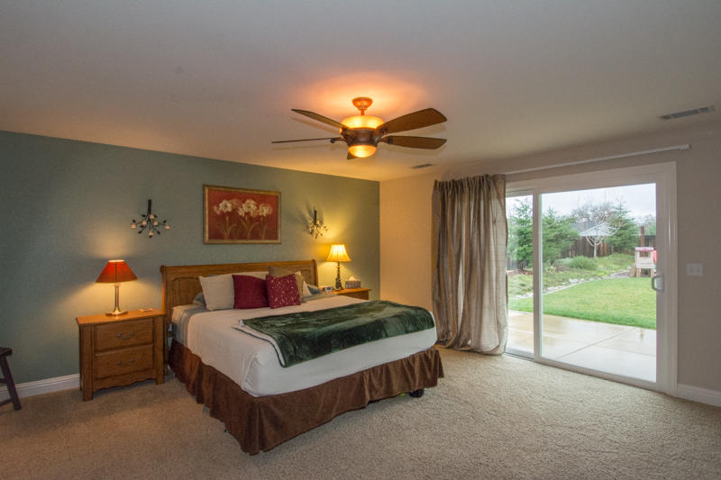 6581 Reflection Street Redding, CA 96001 - Photo 20 of 36 reflection-117