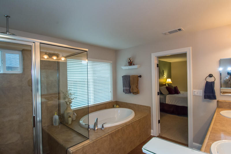 6581 Reflection Street Redding, CA 96001 - Photo 23 of 36 reflection-123