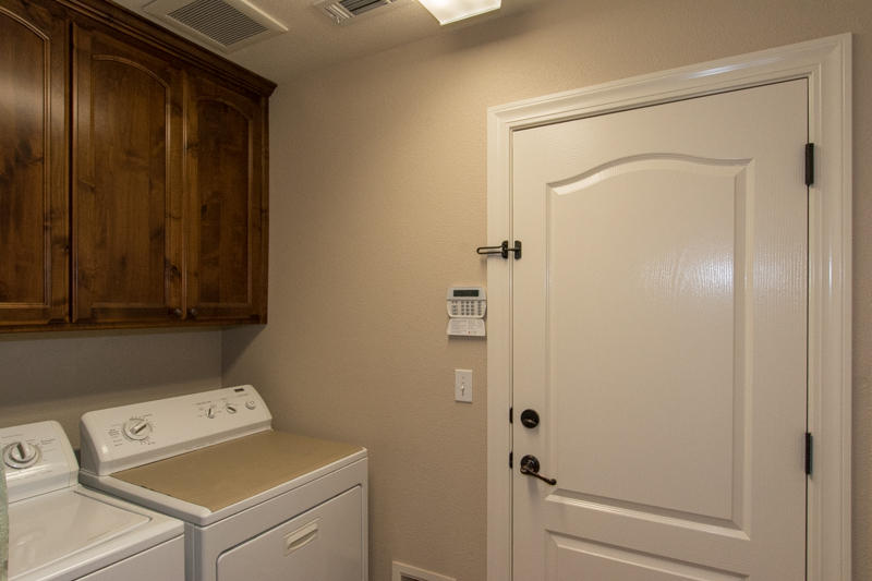6581 Reflection Street Redding, CA 96001 - Photo 28 of 36 reflection-132
