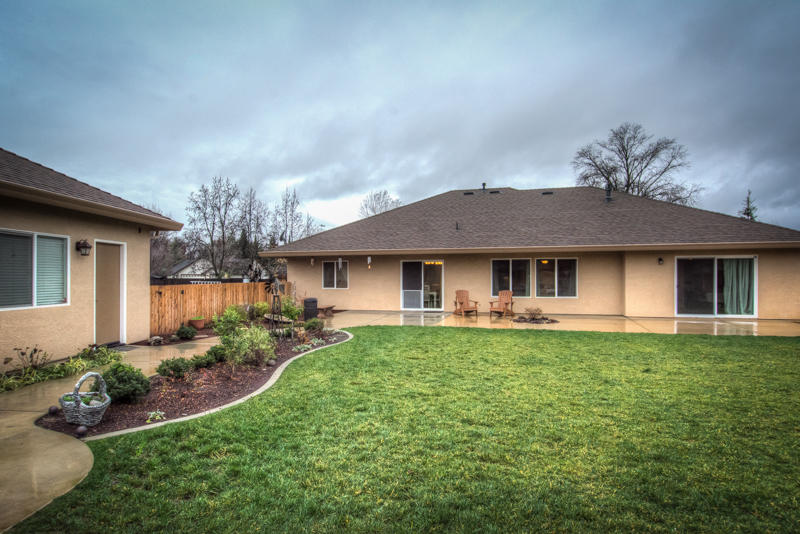 6581 Reflection Street Redding, CA 96001 - Photo 30 of 36 reflection-134