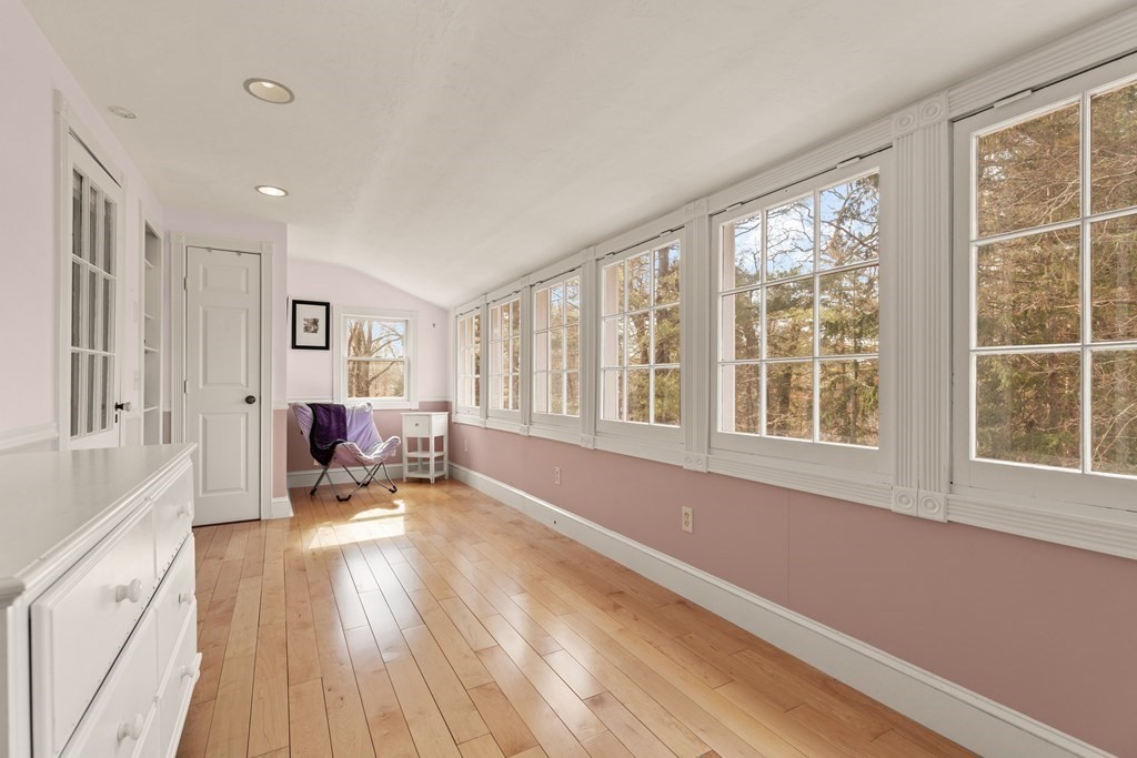 15 Edgewood Road Sharon, MA 02067 - Photo 17 of 39 Gallery Image 17