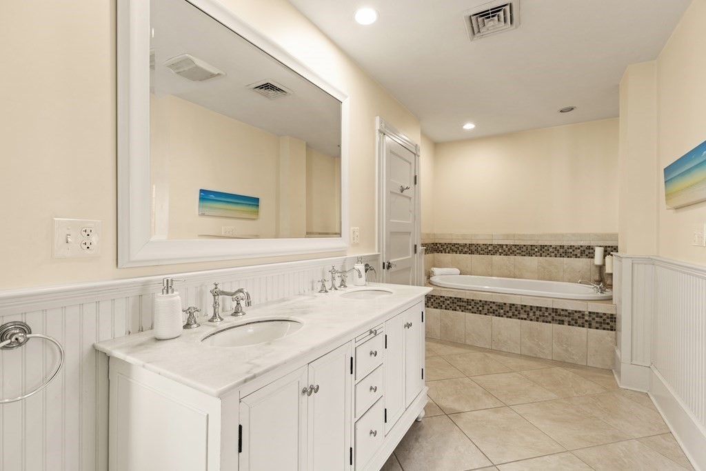 15 Edgewood Road Sharon, MA 02067 - Photo 21 of 39 Gallery Image 21